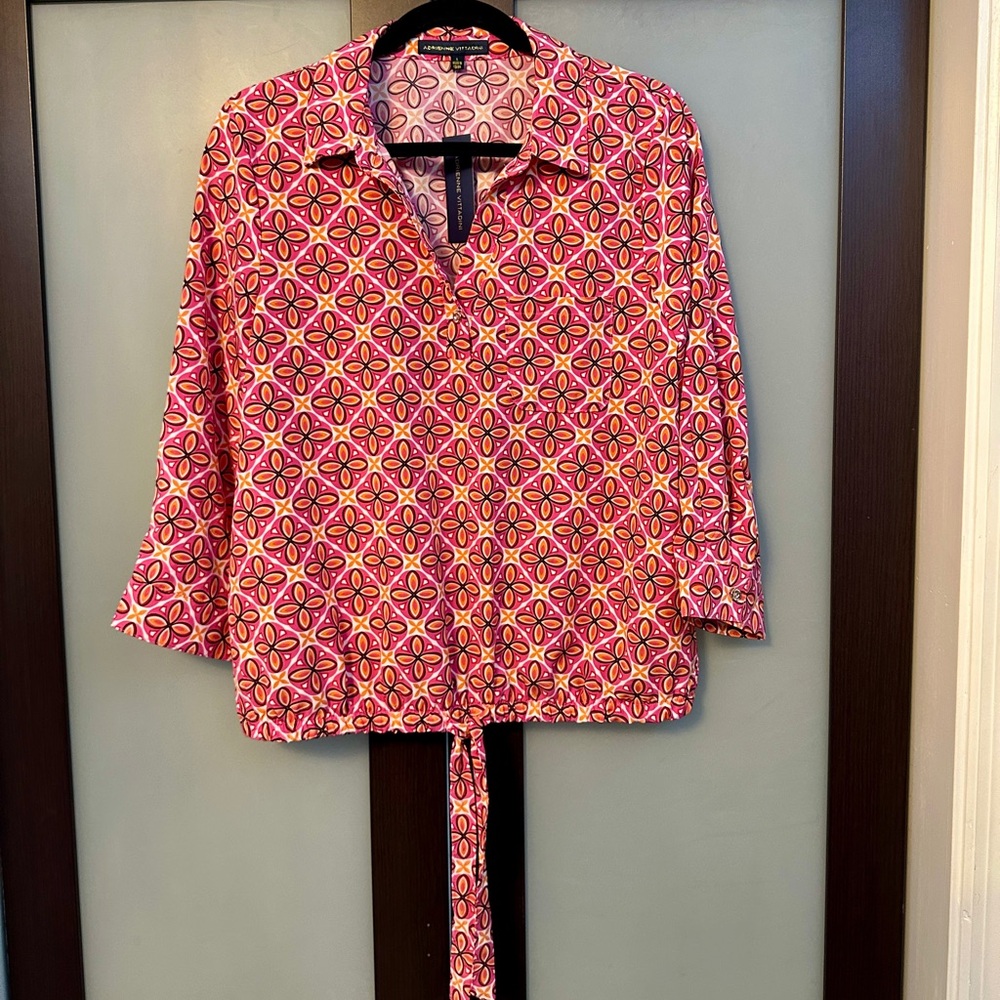 NWT Geometric Top Size L